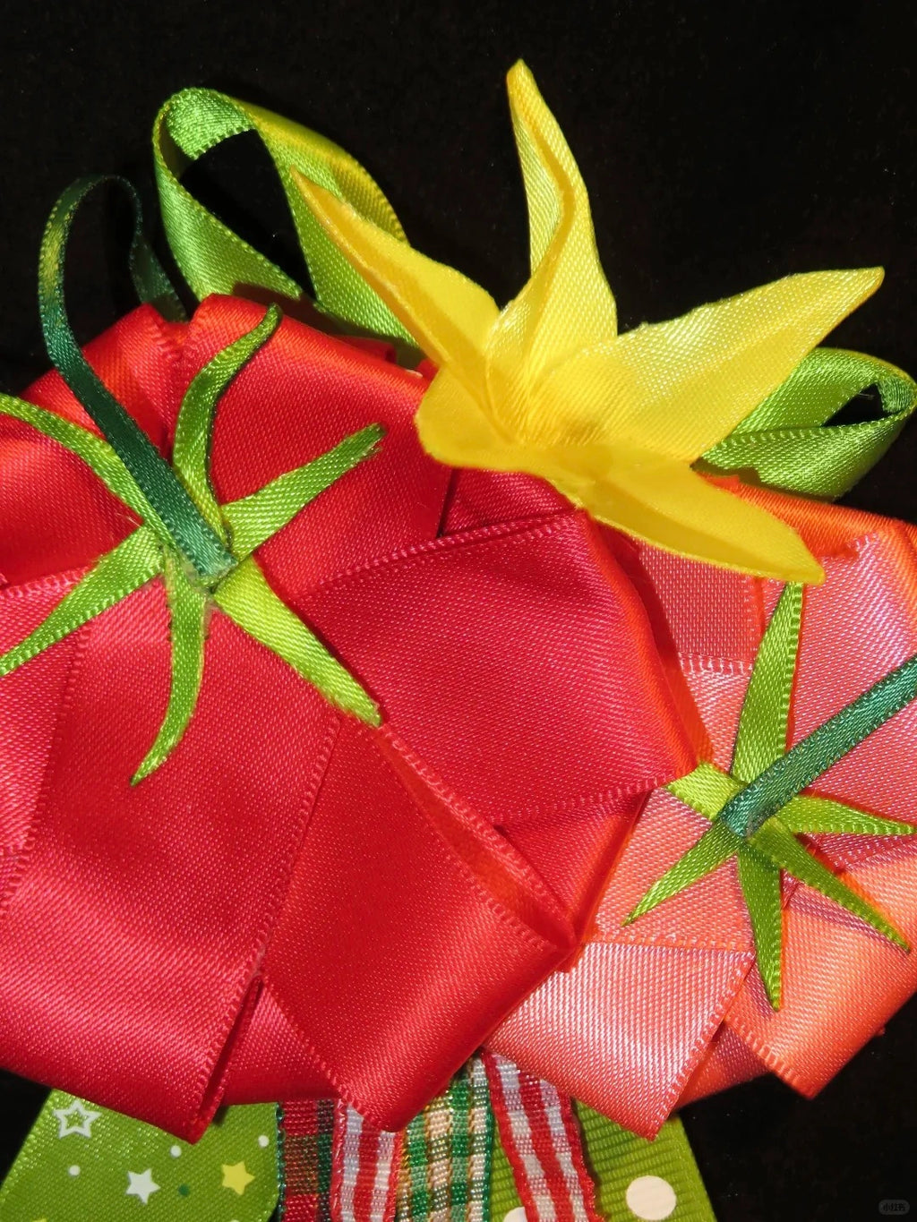 Handmade Tomato Shaped Ribbon Corsage Brooch