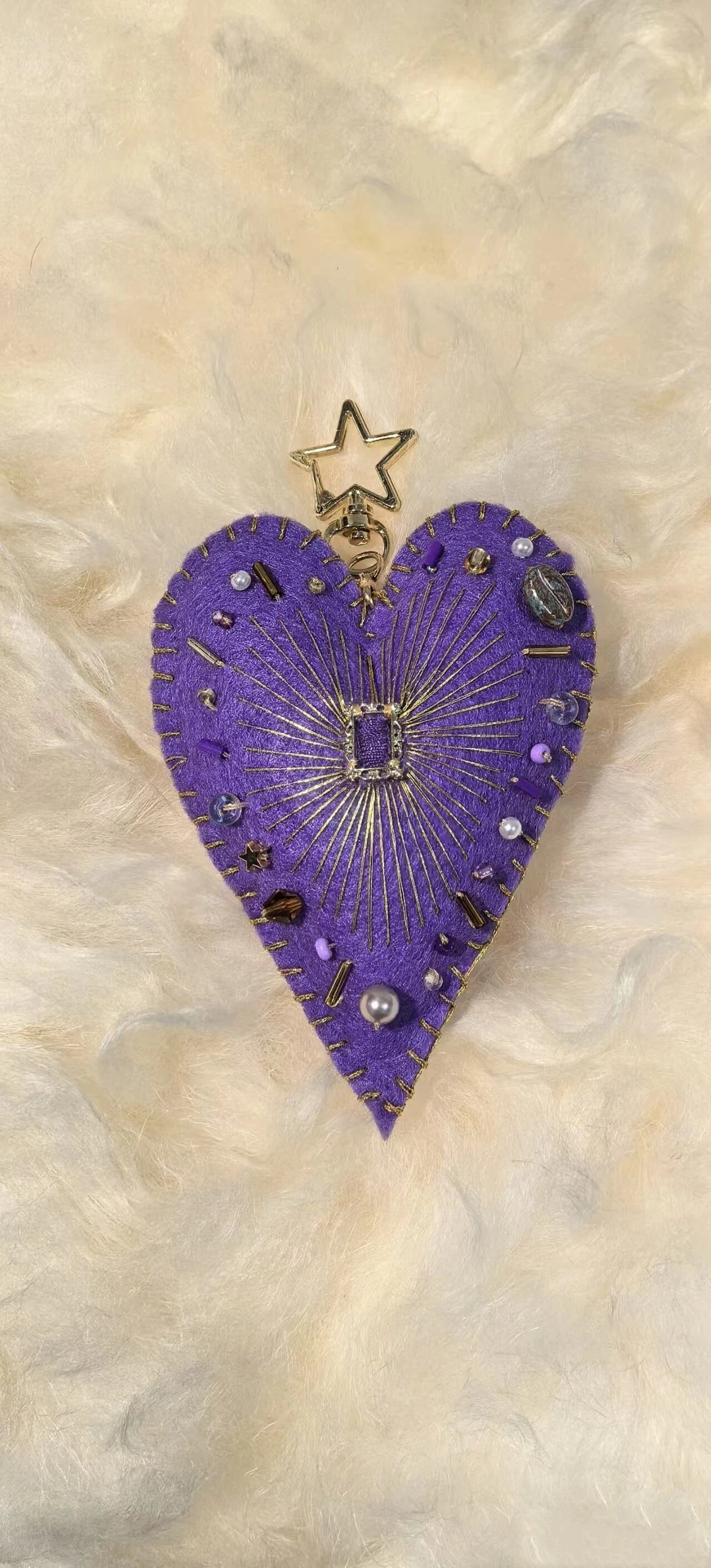 Handmade Luxury Tone Felt Heart Charm for Backpacks & Daily Handbags