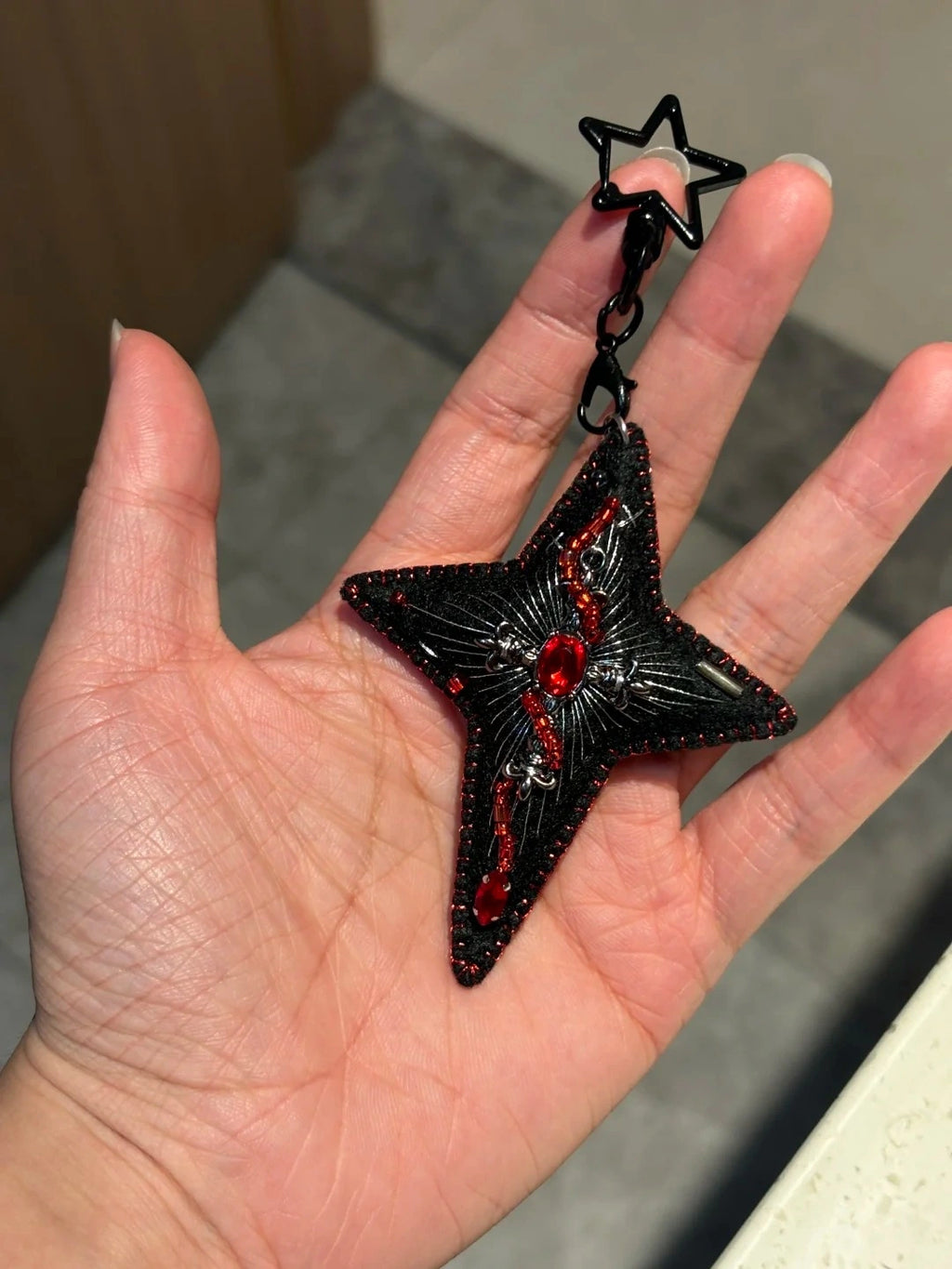 Black Felt Four-pointed Star Red Rhinestone Bag Charm Keychain