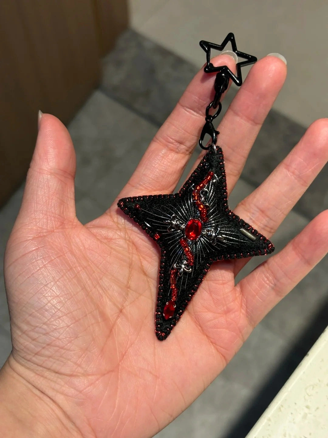 Black Felt Four-pointed Star Red Rhinestone Bag Charm Keychain