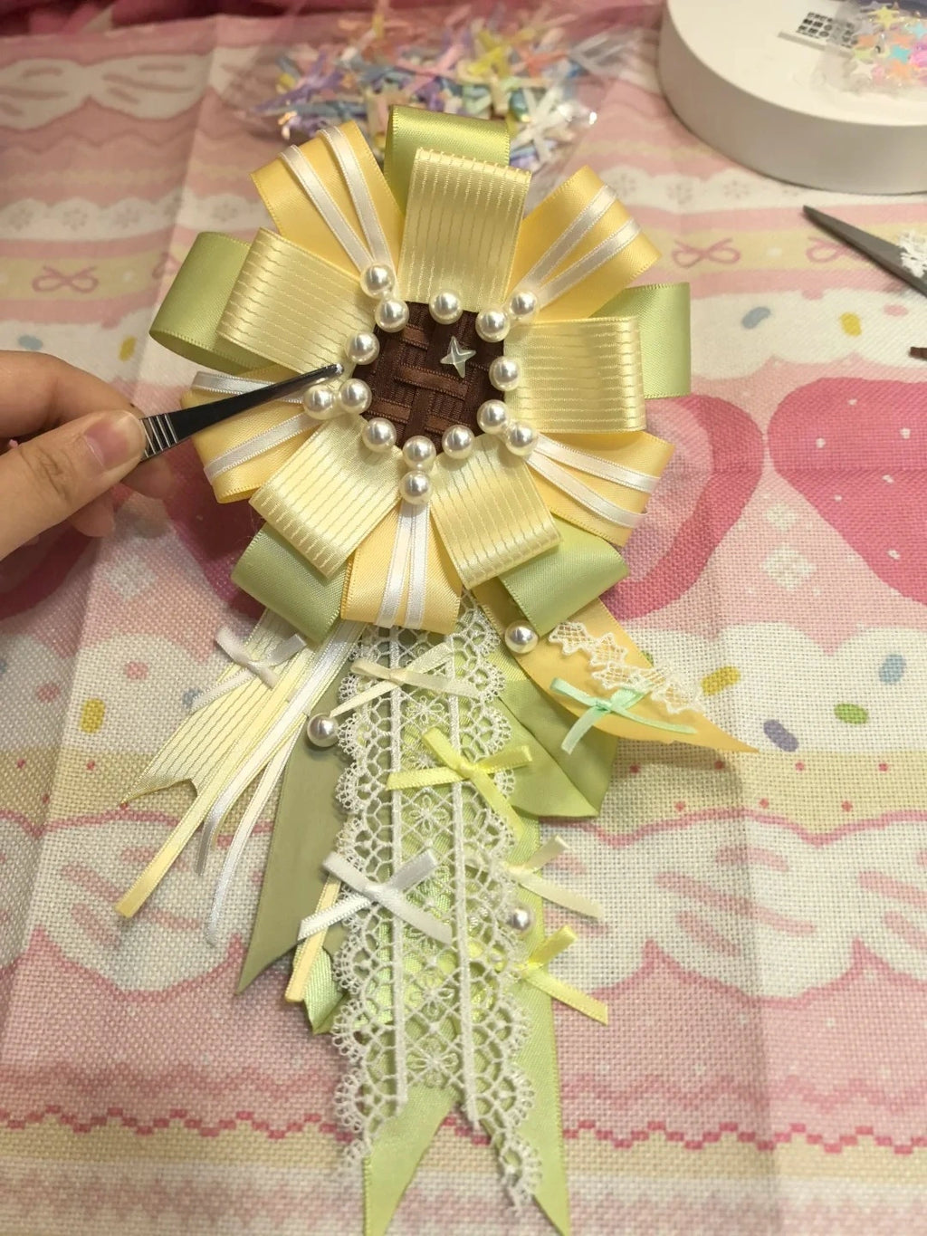 Yellow Sage Green Lace Ribbon Corsage Brooch Pearl Decorated Graduation Wedding Lapel Pin